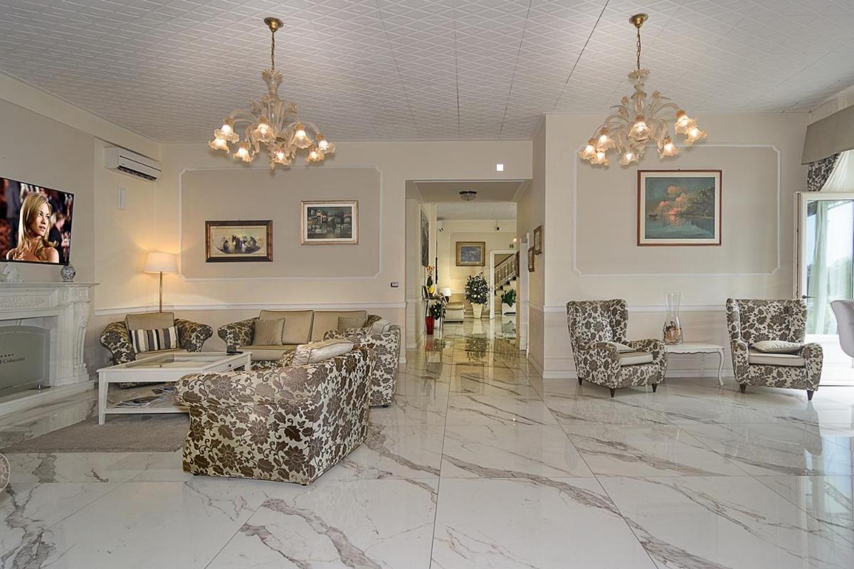 Hotel Coluccini 3*