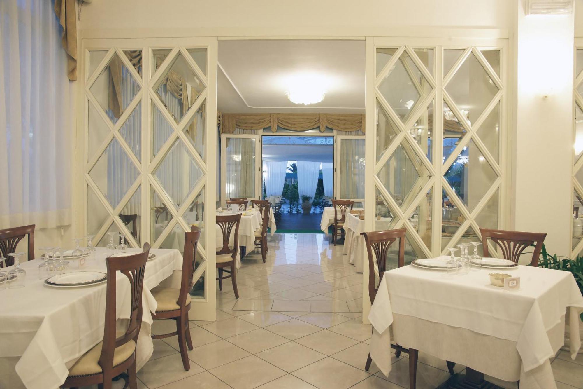 Hotel Coluccini 3*